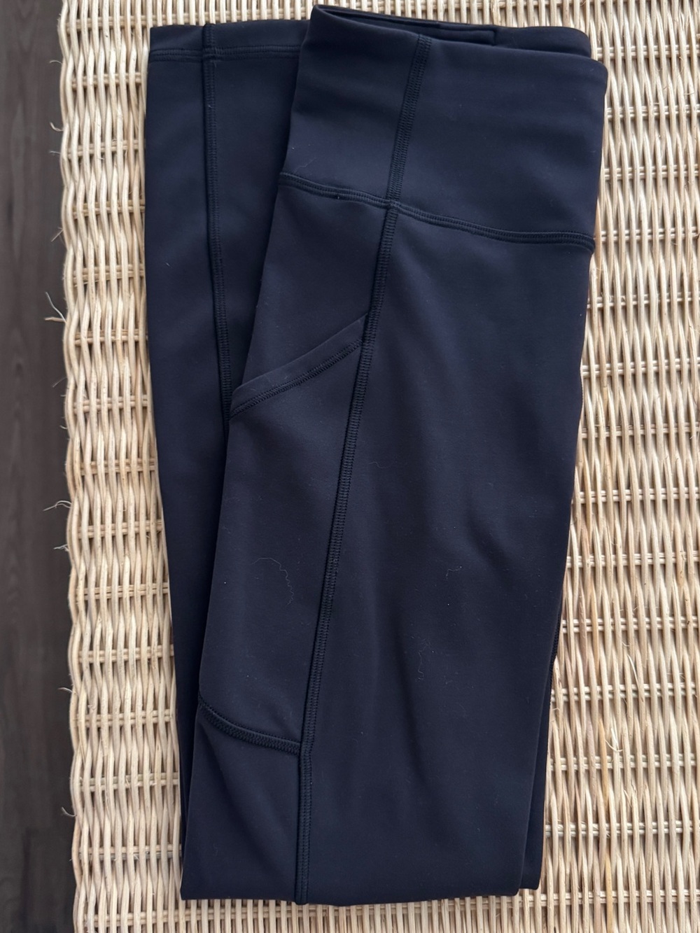 Lululemon Align w/ pockets